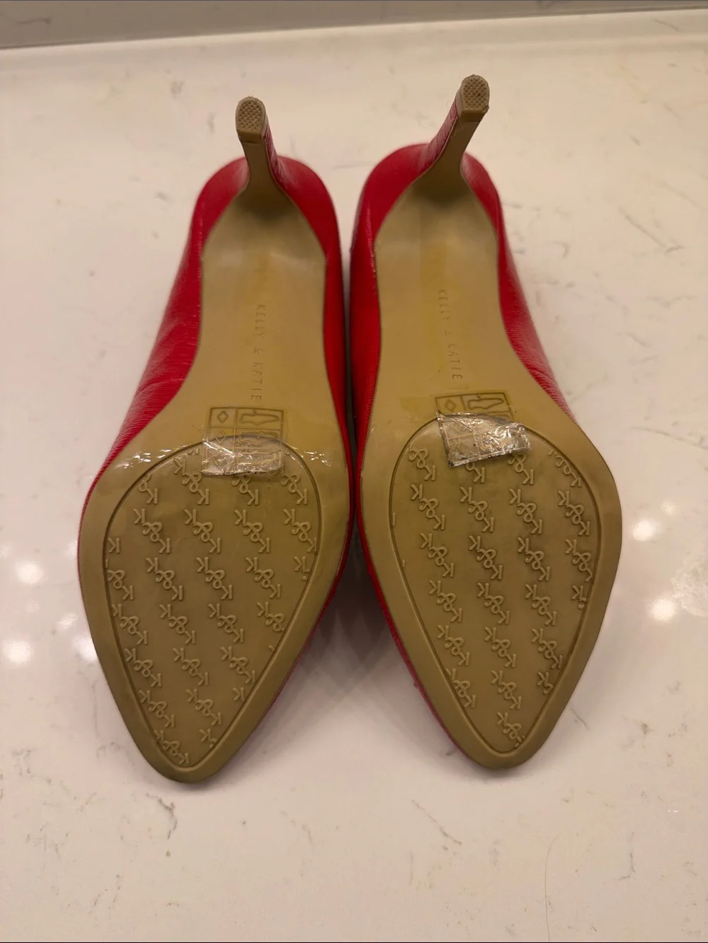 Kelly & Katie Red Pointed-Toe Mid Heel Pumps